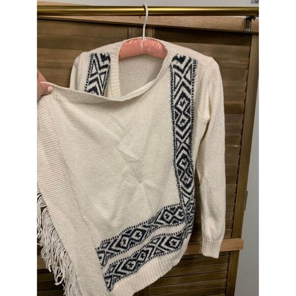 Hollister Tribal Pattern Knit Cardigan With Fringe Size Small - Picture 2 of 5